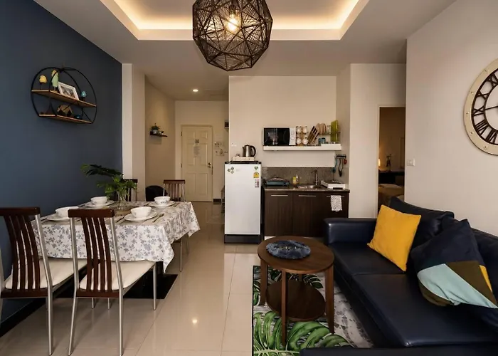 Orienta Suite Ratchada